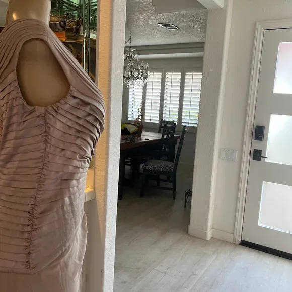 TADASHI Collection GOWN - Picture 10 of 10